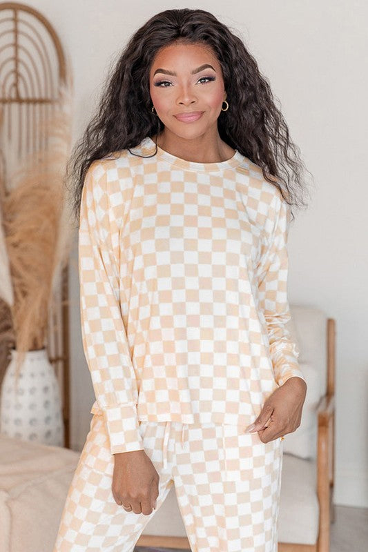 Elegant blouse and extras