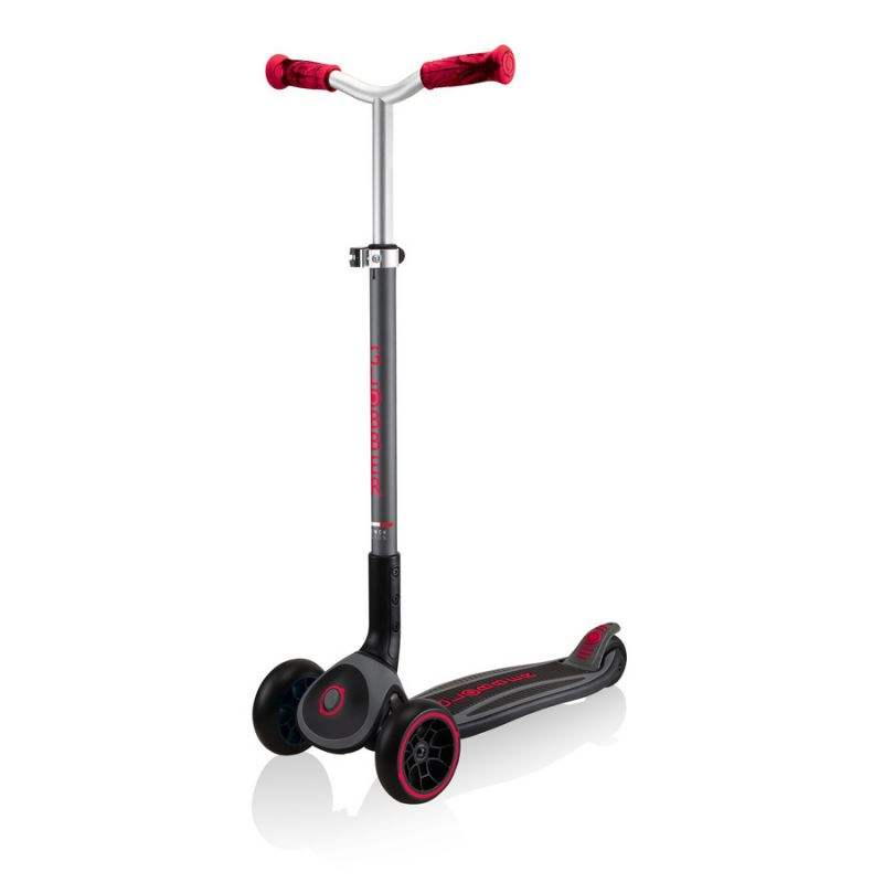 Globber Master Prime 3-Wheel Scooter in black with red accents, designed for kids, featuring sturdy frame and easy grip handlebars.