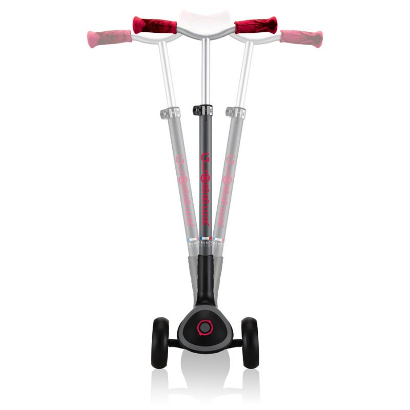 Black Globber Master Prime 3-wheel scooter for kids with red accents, featuring sturdy handlebars and smooth wheels.