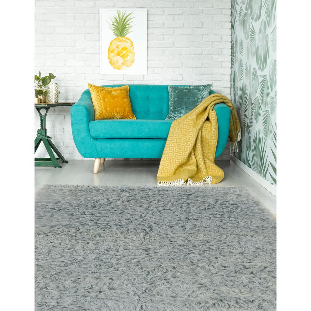 Light grey Flokati rug from Start2Finish, 5x8 feet, plush 1400-gram wool textured rug for living spaces