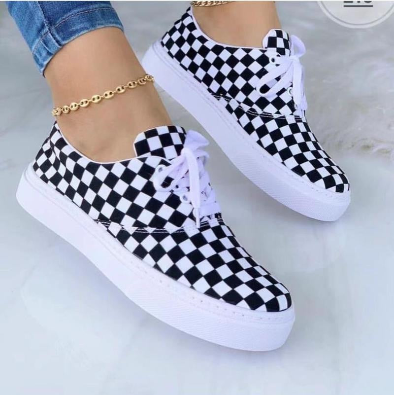 Coffee Jasper 2022 graffiti women sneakers, stylish trainers with vibrant graffiti design, casual footwear for women.