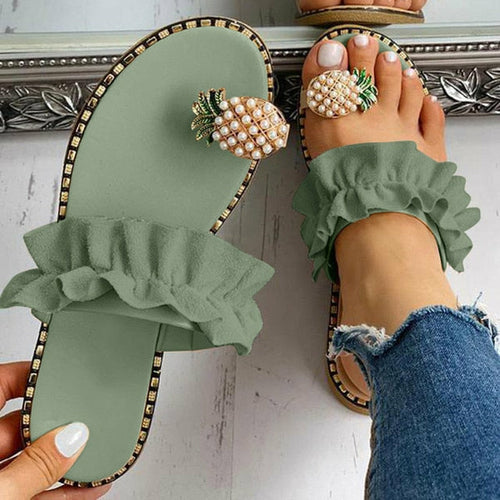 Silver Juneberry pineapple pearl beach slides for women, flat toe casual sandals with pineapple and pearl details.