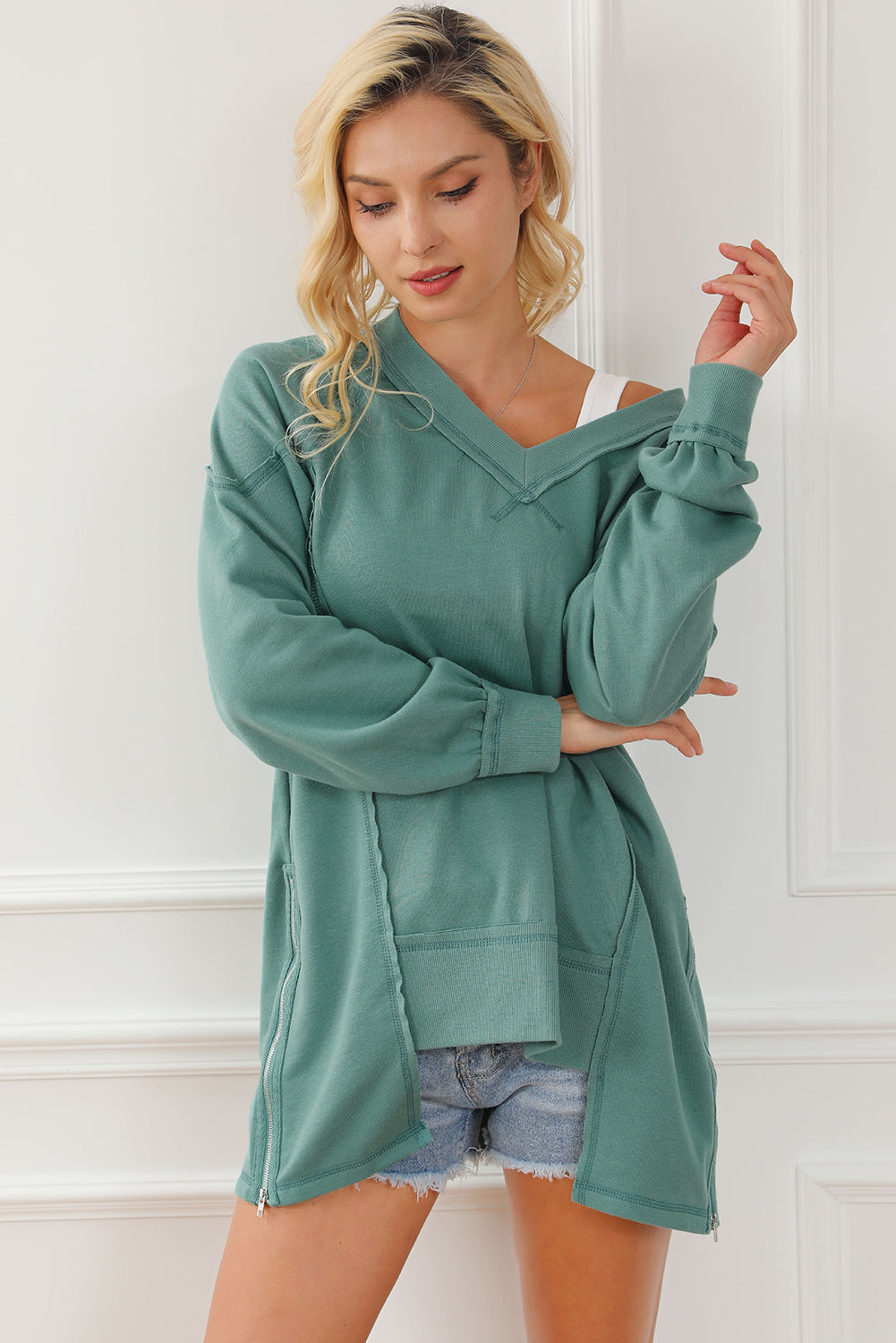 Elegant blouse and extras