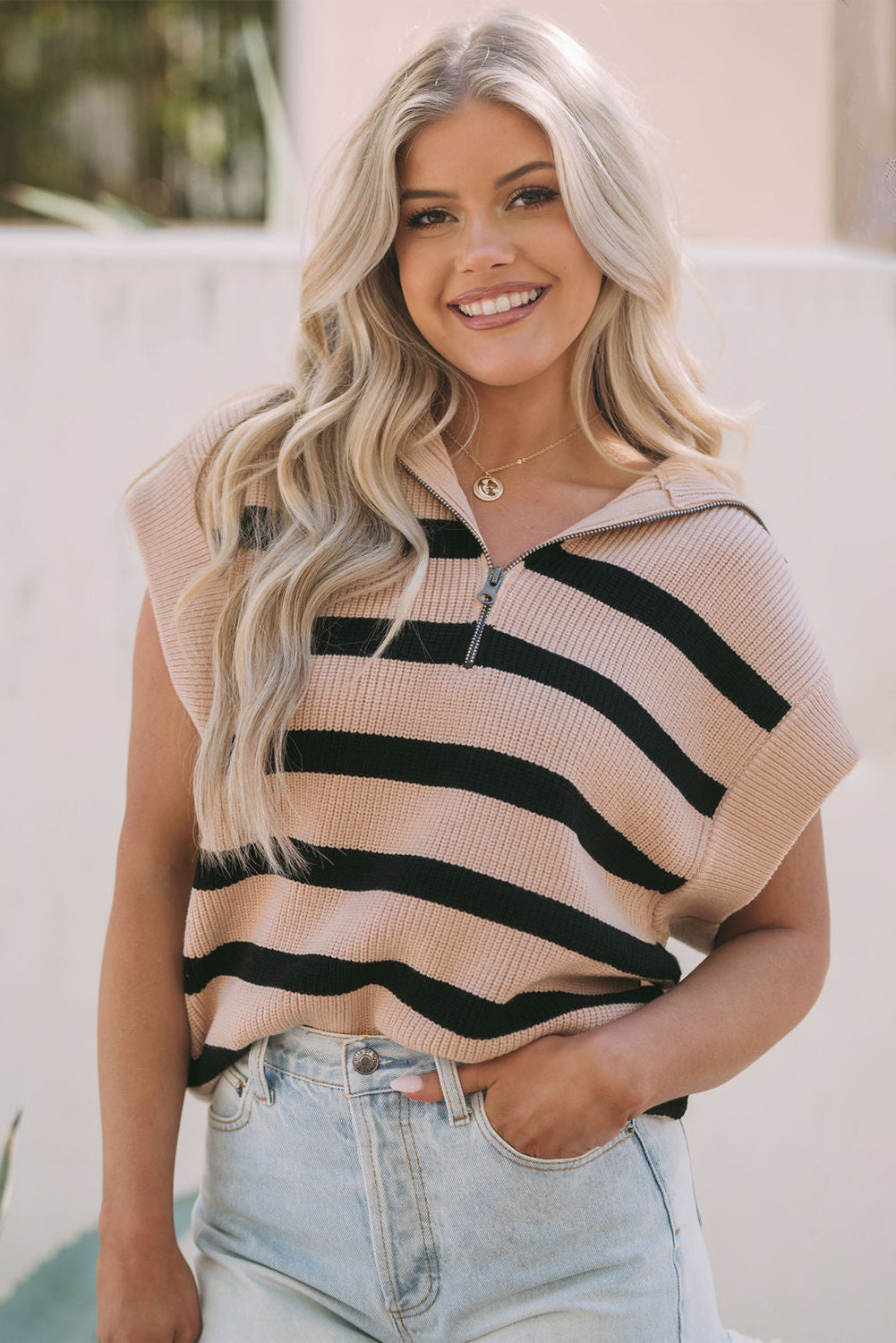 Elegant blouse and extras