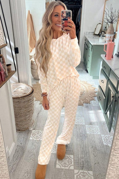 Elegant blouse and extras