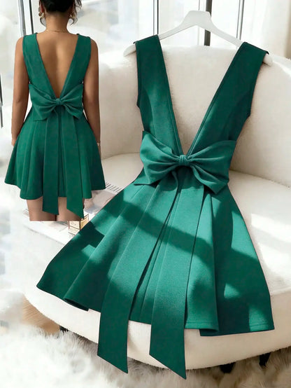 New Elegant Sexy V-Neck Backless Fitted Dress With Bowknot Waist, Burgundy Color, Luxury European Style, Suitable For In