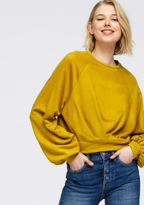 Elegant blouse and extras