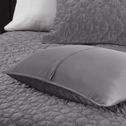 Start2Finish Harper 3-piece grey velvet quilt set with matching pillow shams, cozy and luxurious bedding for a modern bedroom.
