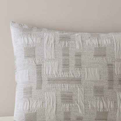 Start2Finish Cairo 3-piece Ivory cotton jacquard comforter set with decorative pillow shams and intricate woven pattern.