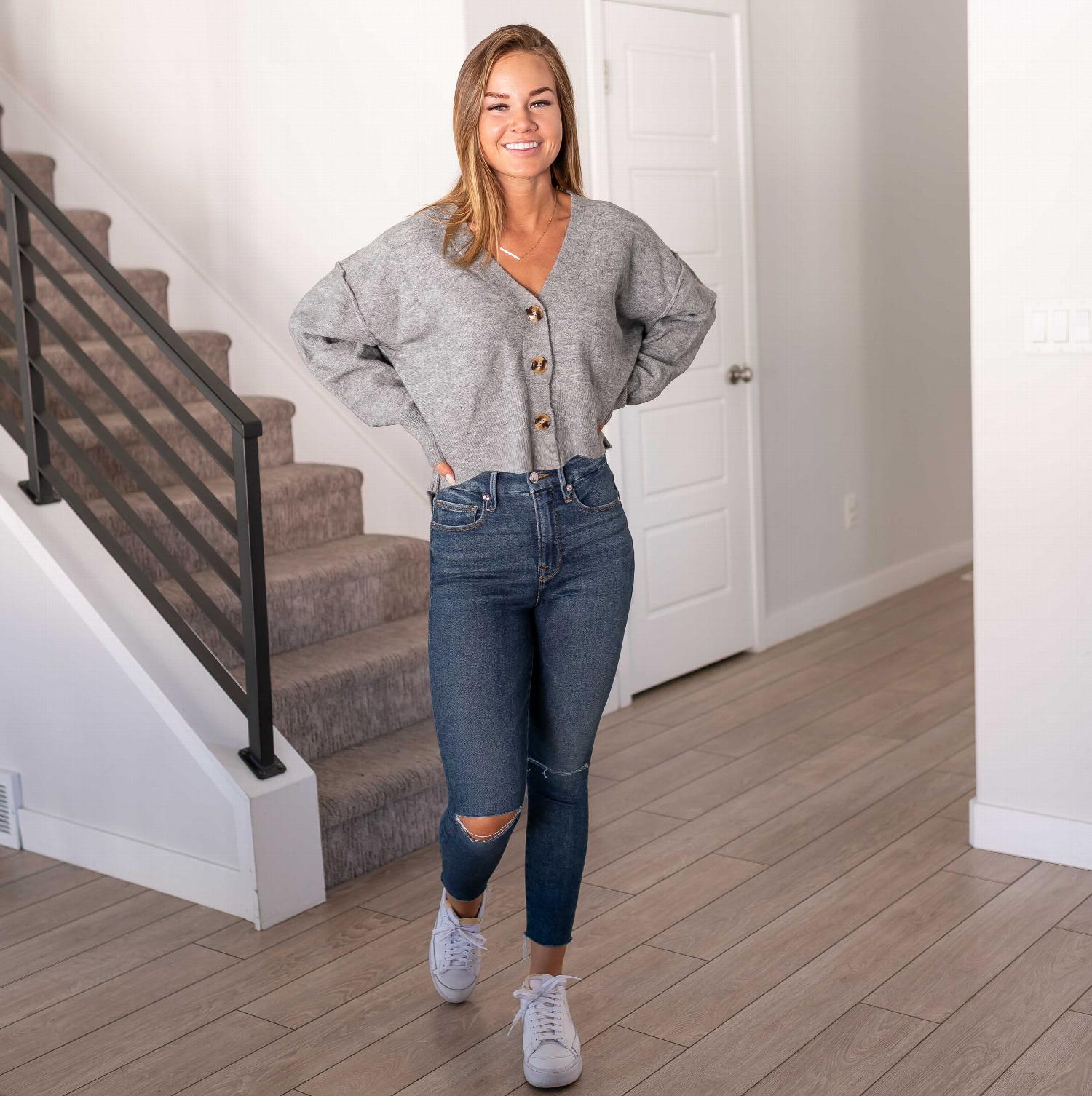 Elegant blouse and extras