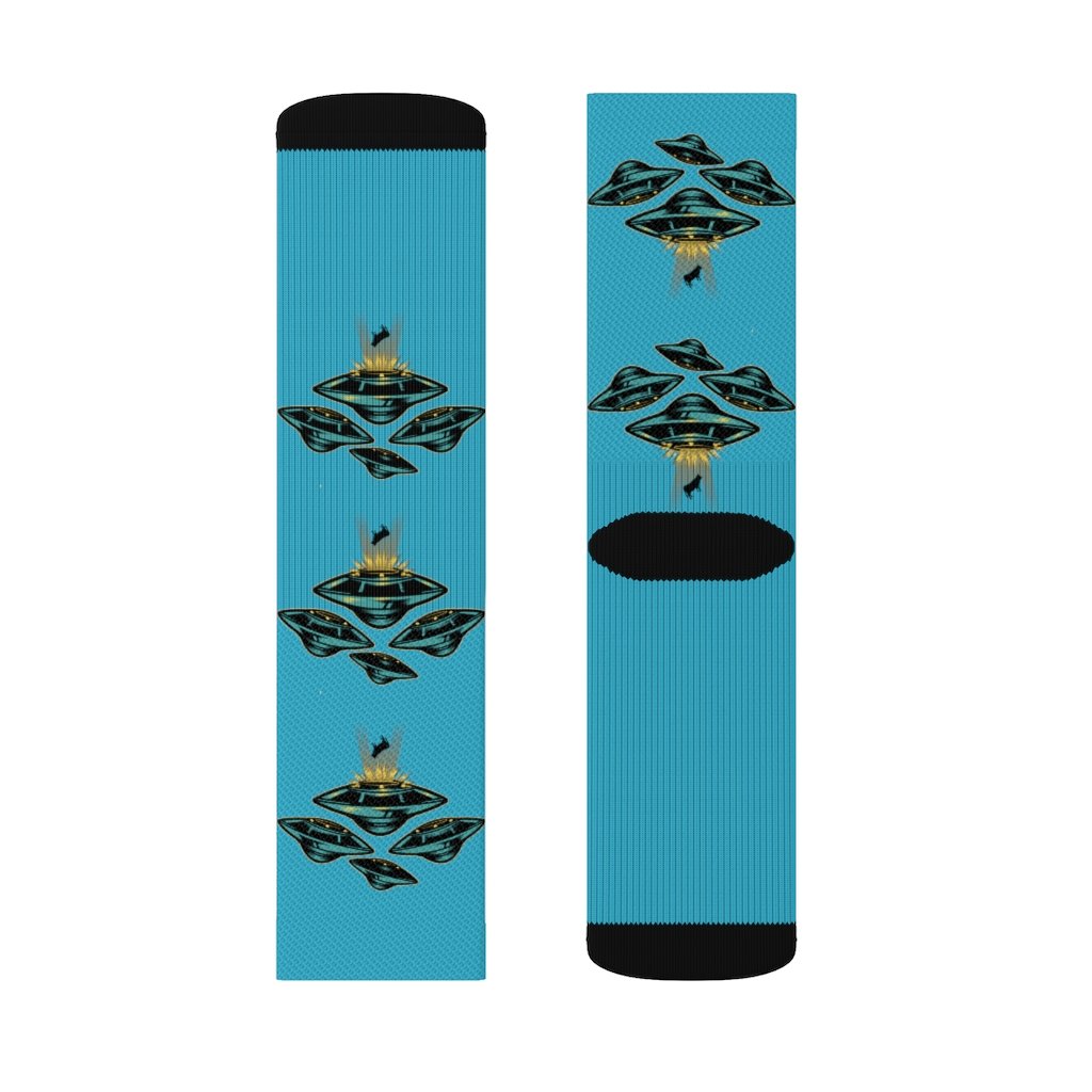 Yellow Pandora UFO Area 51 socks featuring extraterrestrial and space-themed designs on soft, comfortable fabric.