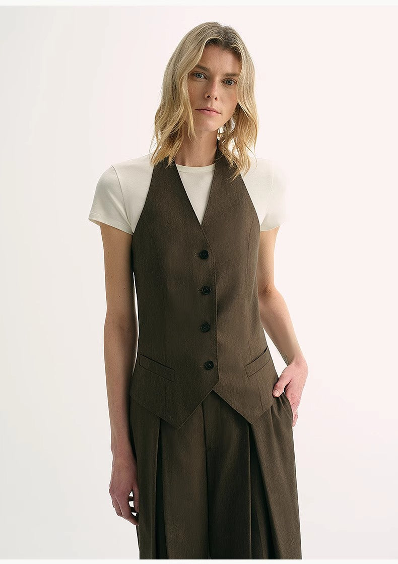 Classic old money style cool feeling silk linen halterneck sleeveless
