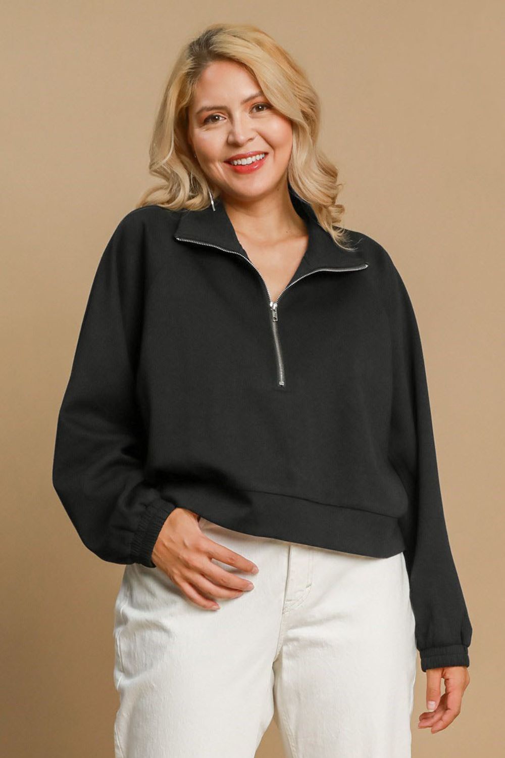 Elegant blouse and extras