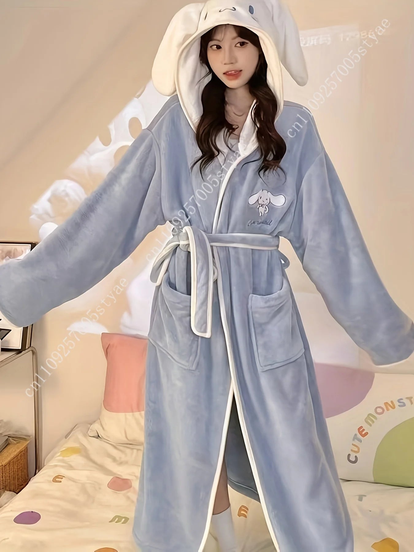 Sanrio My Melody Adorable Hooded Bathrobe with Water-absorbing and Quick-drying Features Cartoon-flannel Bathrobe for Woman