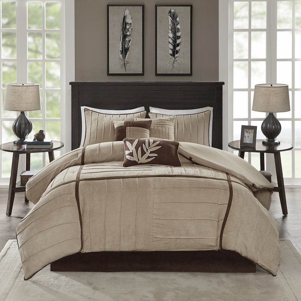 Start2Finish 7-piece comforter set with matching pillow shams, featuring a stylish, cozy bedding design for a complete bedroom look.