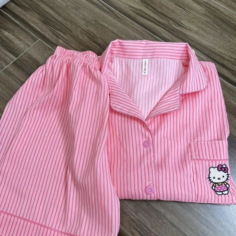 Hello Kitty Short-Sleeved Embroidered Popular Cartoon Pajamas for Women In Summer Sweet Loose Comfortable Breathable Home Wear