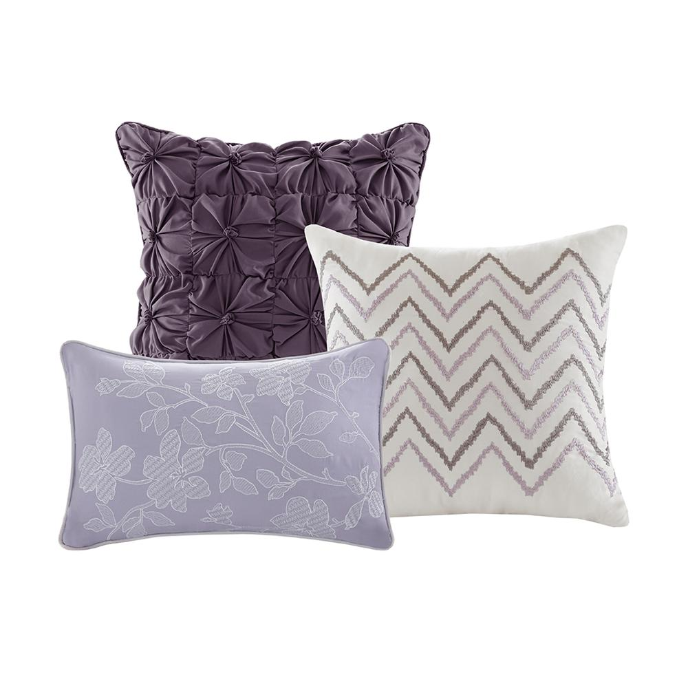 Start2Finish 6-piece printed quilt set with matching throw pillows, featuring colorful floral and geometric patterns on soft fabric.