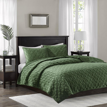 Harper 3-piece velvet quilt set in green by Start2Finish, featuring a plush velvet fabric and coordinated pillow shams.