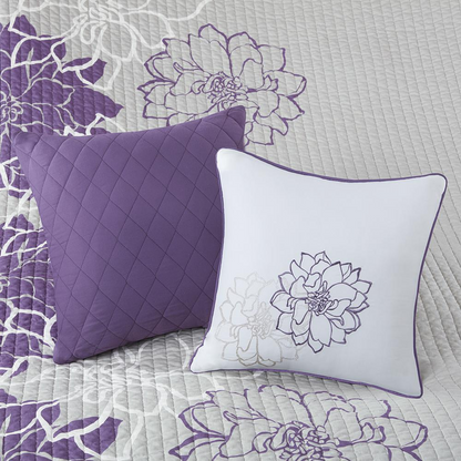 Start2Finish 6-piece printed cotton quilt set with matching throw pillows, featuring vibrant patterns and soft, comfortable fabric.