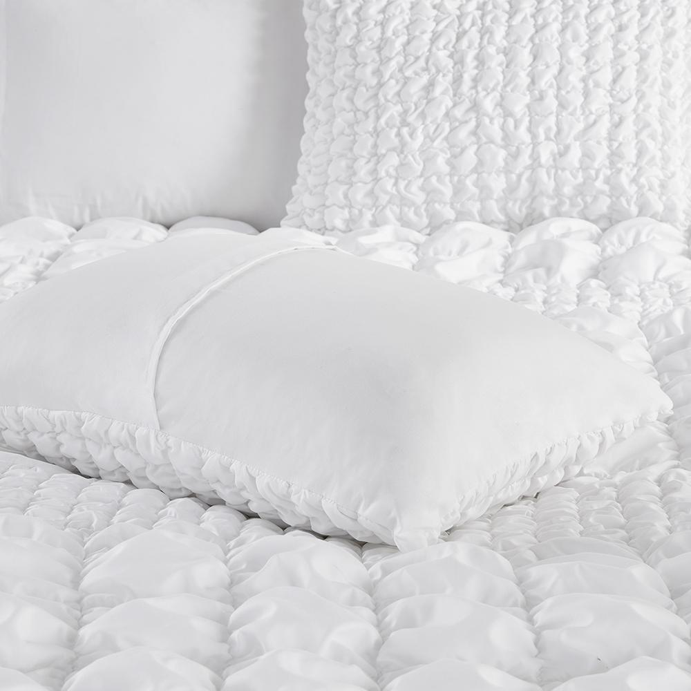Start2Finish Evelyn 3-piece stripe ruched comforter set in white, featuring a cozy, stylish bedding design with a textured pattern.