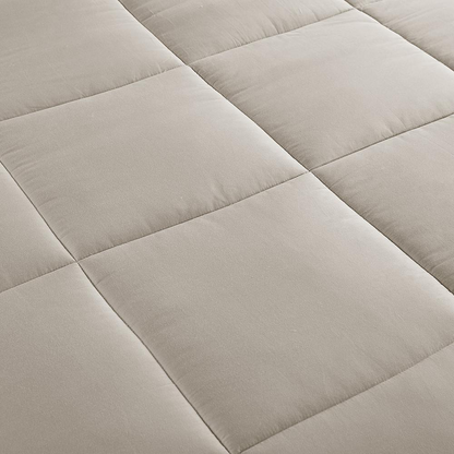 Start2Finish luxury down alternative comforter with 300 thread count cotton shell, plush and cozy bedding for a comfortable sleep.
