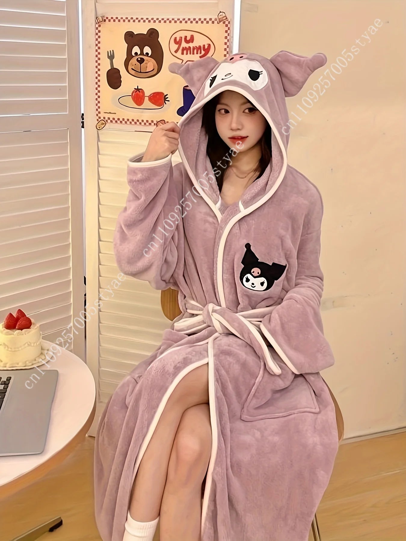 Sanrio My Melody Adorable Hooded Bathrobe with Water-absorbing and Quick-drying Features Cartoon-flannel Bathrobe for Woman