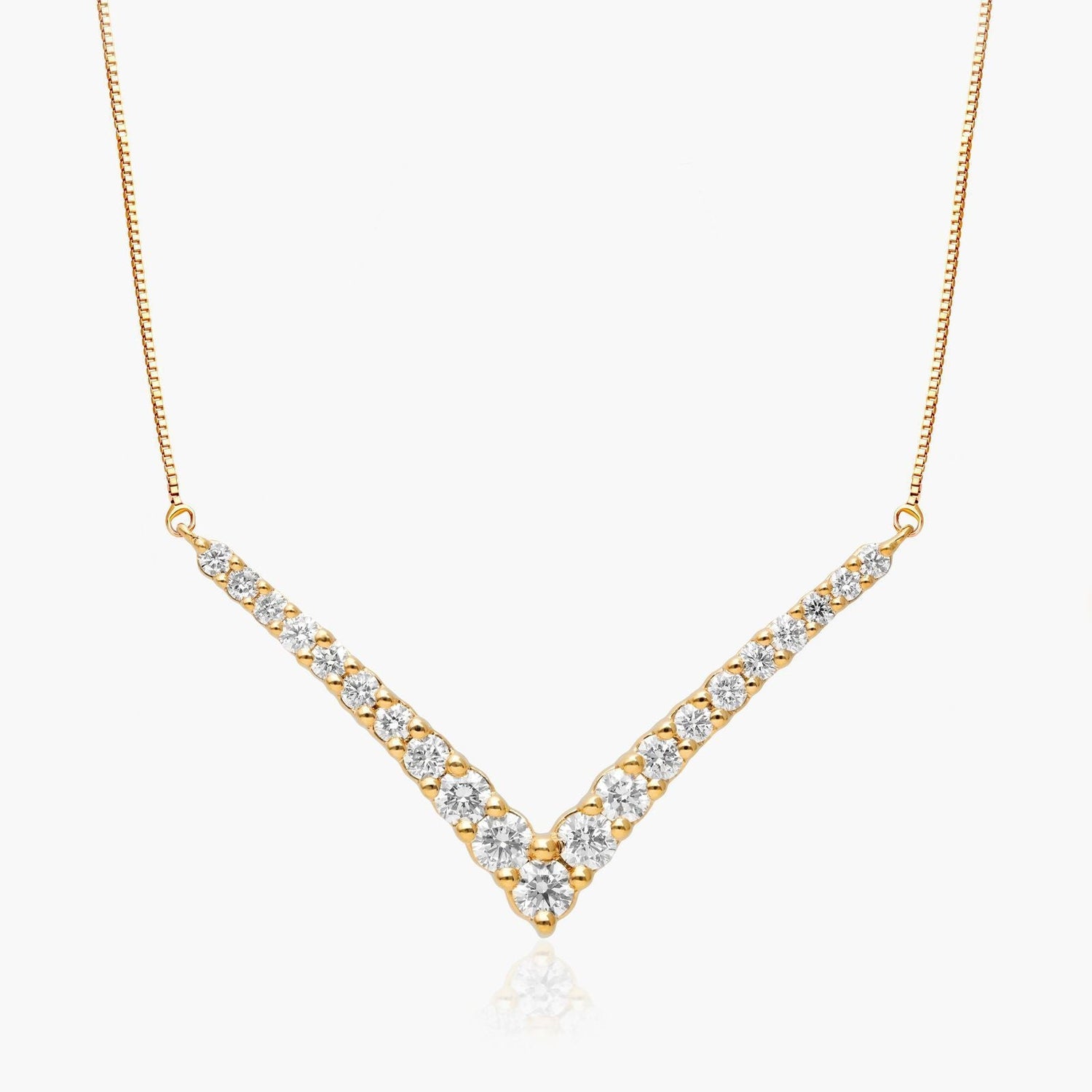 5ct Lab Diamond V Necklace | Graduated Round Brilliant | IGI Certified