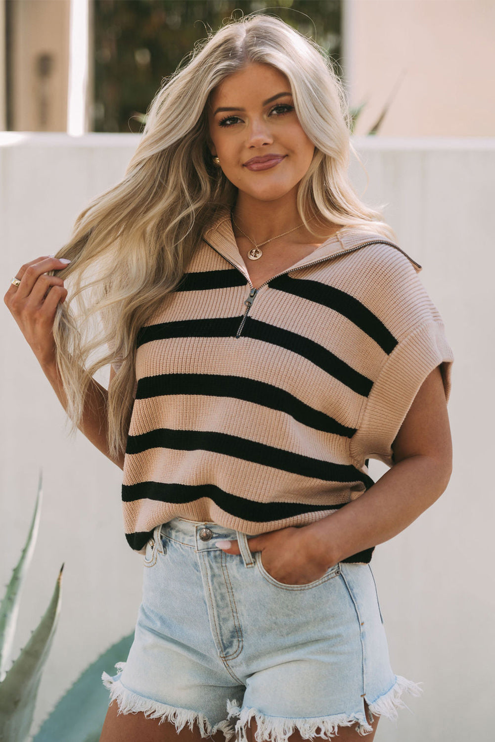 Elegant blouse and extras