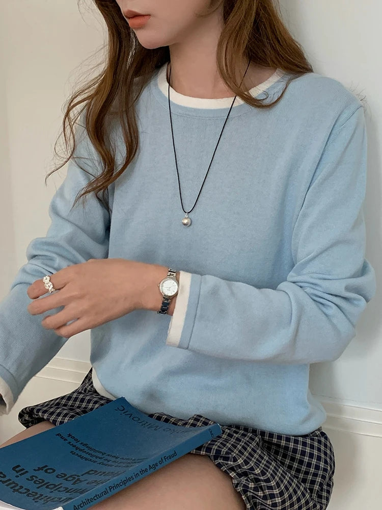 Elegant blouse and extras