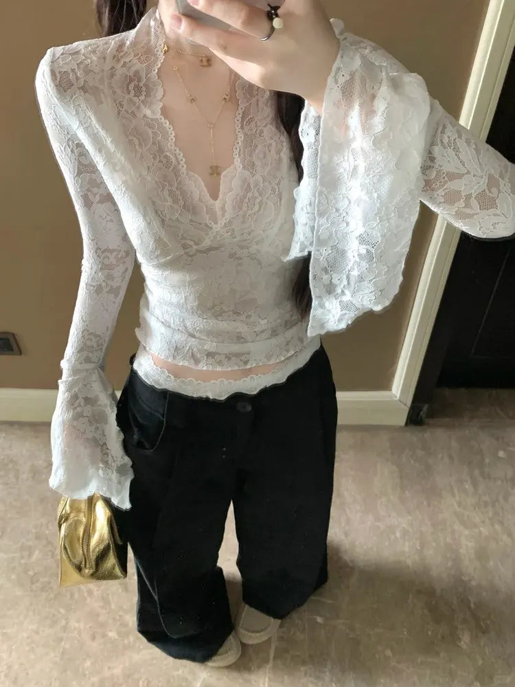 Elegant blouse and extras