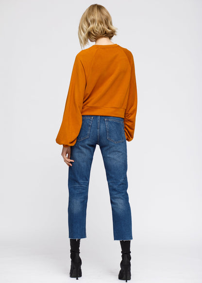 Elegant blouse and extras