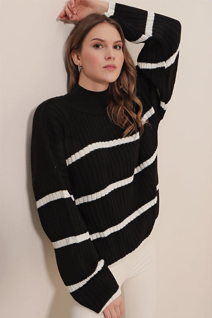 Elegant blouse and extras