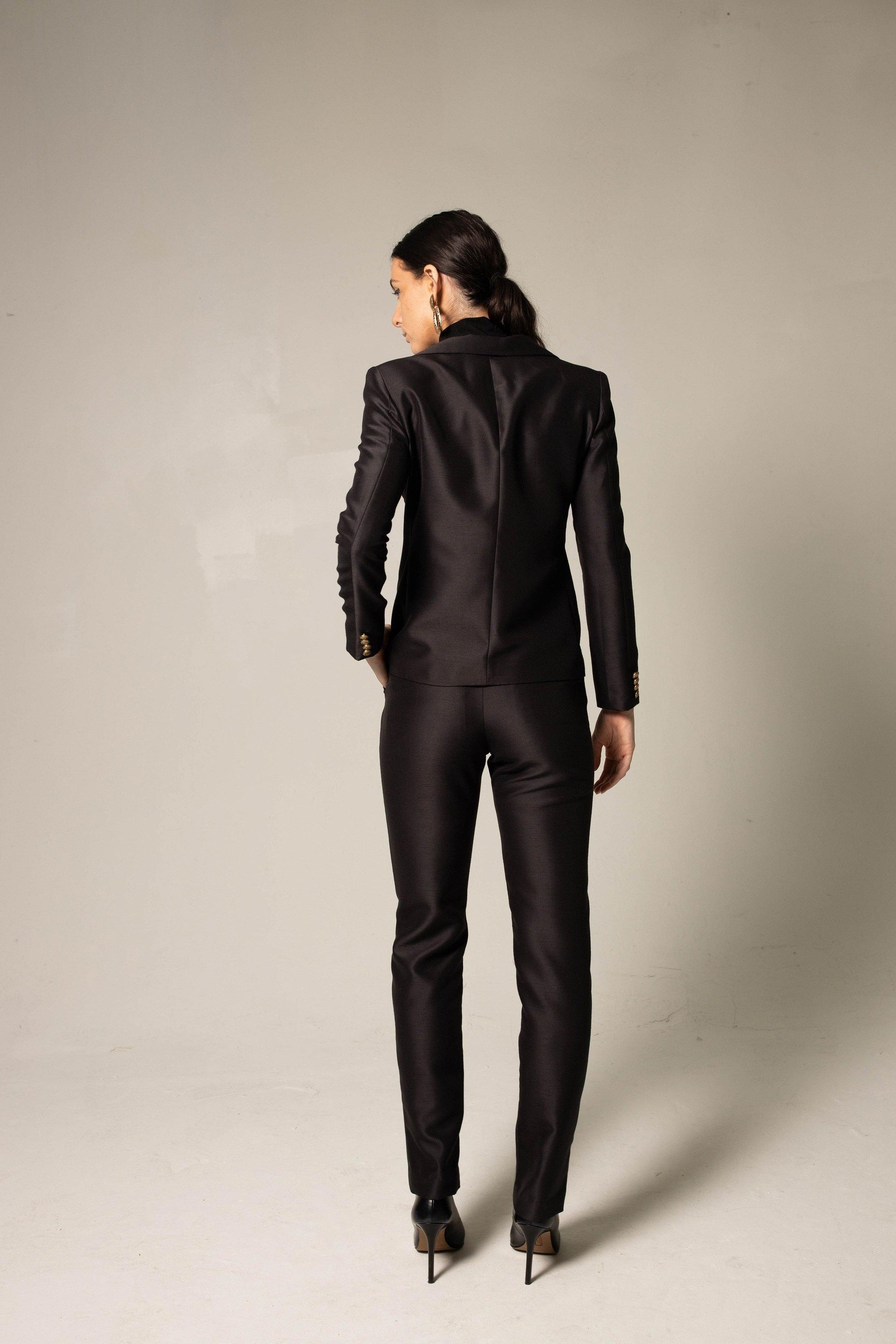 Womens Black Blazer Suit – Elegant Tailored Office Suit