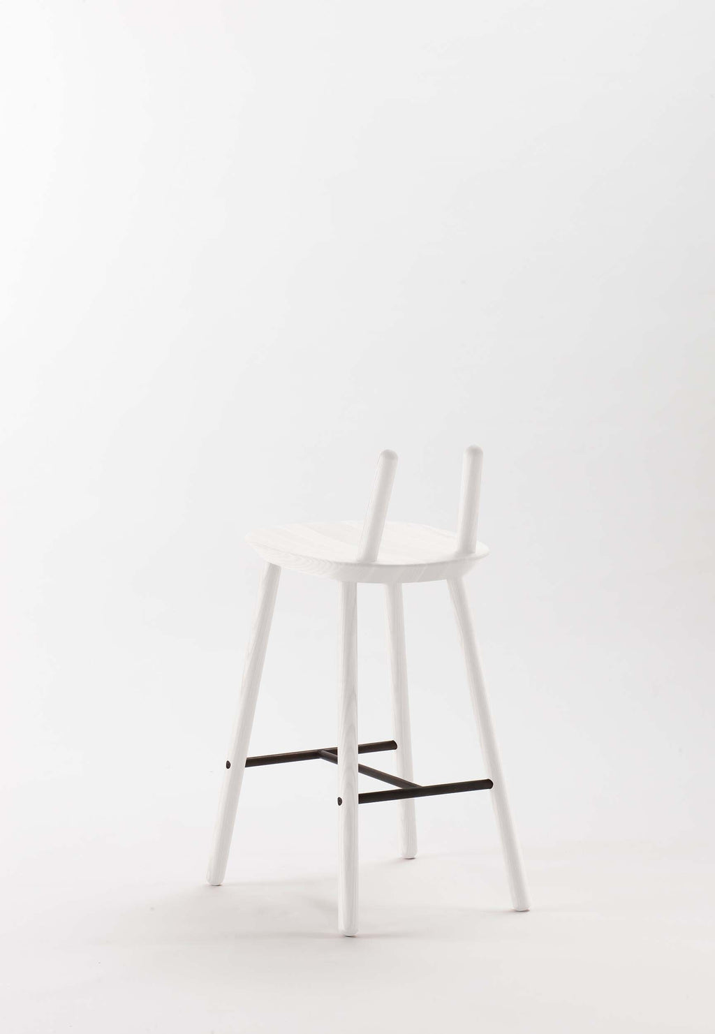 Naïve Semi Bar Stool