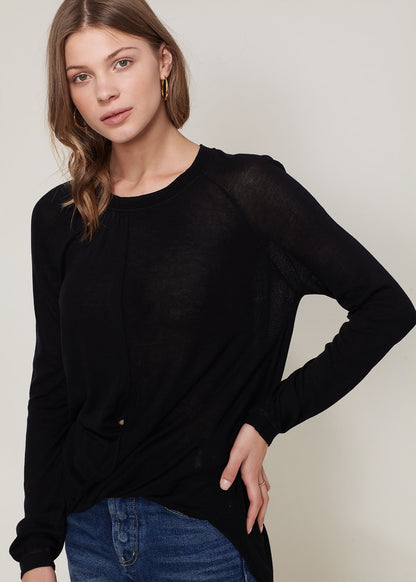 Elegant blouse and extras