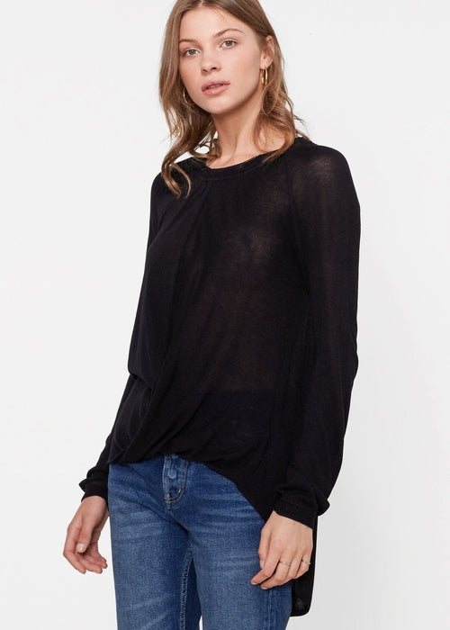 Elegant blouse and extras