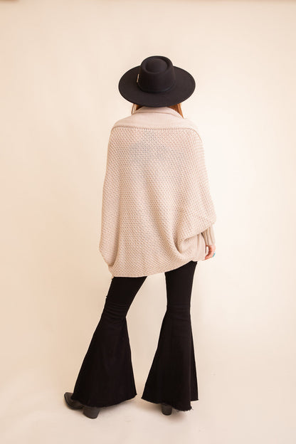 Elegant blouse and extras