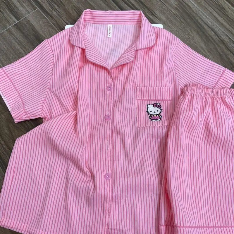 Hello Kitty Short-Sleeved Embroidered Popular Cartoon Pajamas for Women In Summer Sweet Loose Comfortable Breathable Home Wear