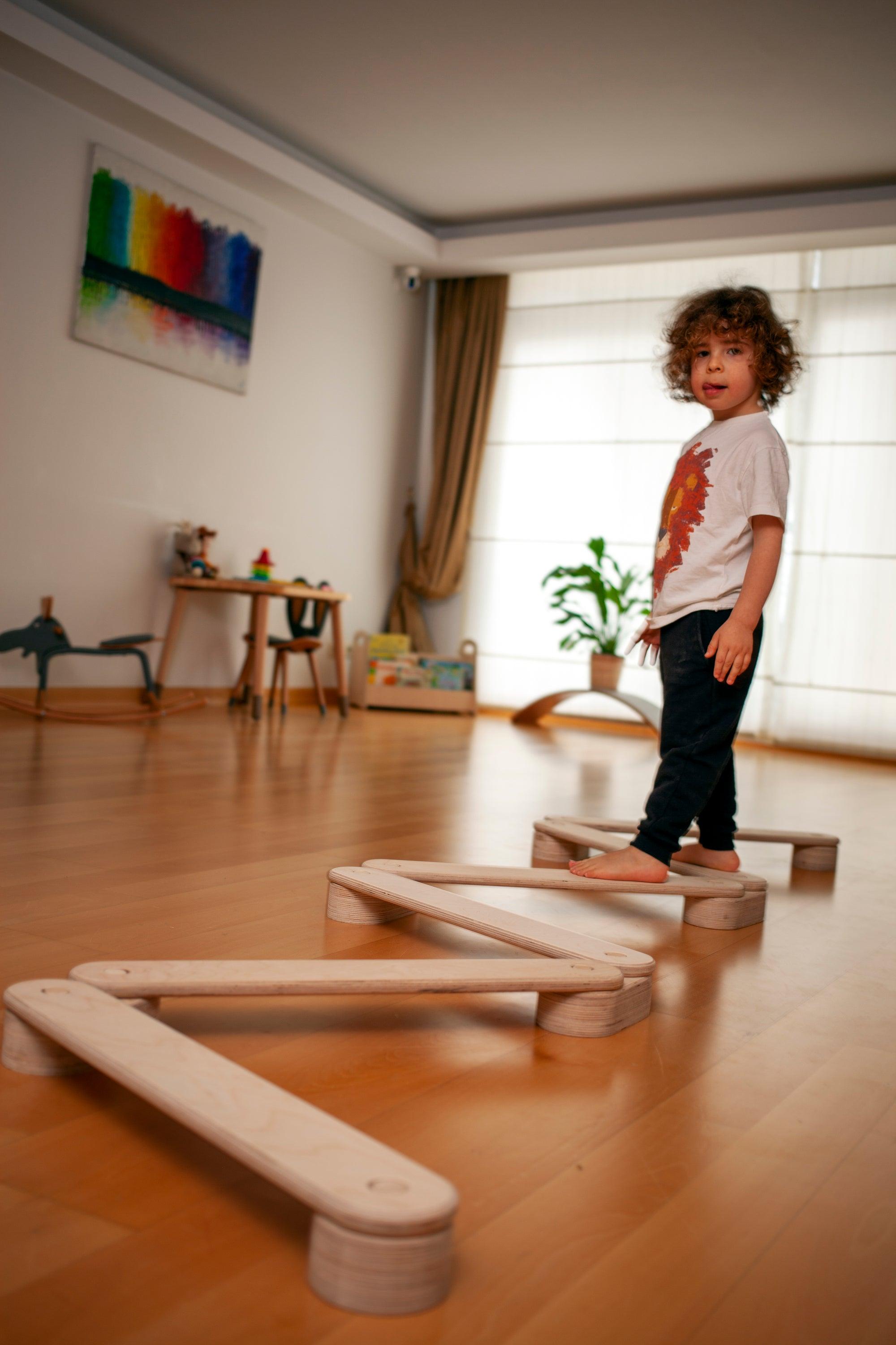 Circular Wooden Balance Beam Set