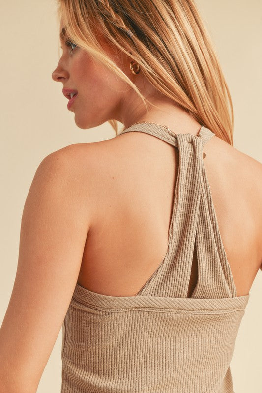 Jade Icarus Aemi + Co scoop neck ribbed tank top with a fitted design, displayed on a mannequin.
