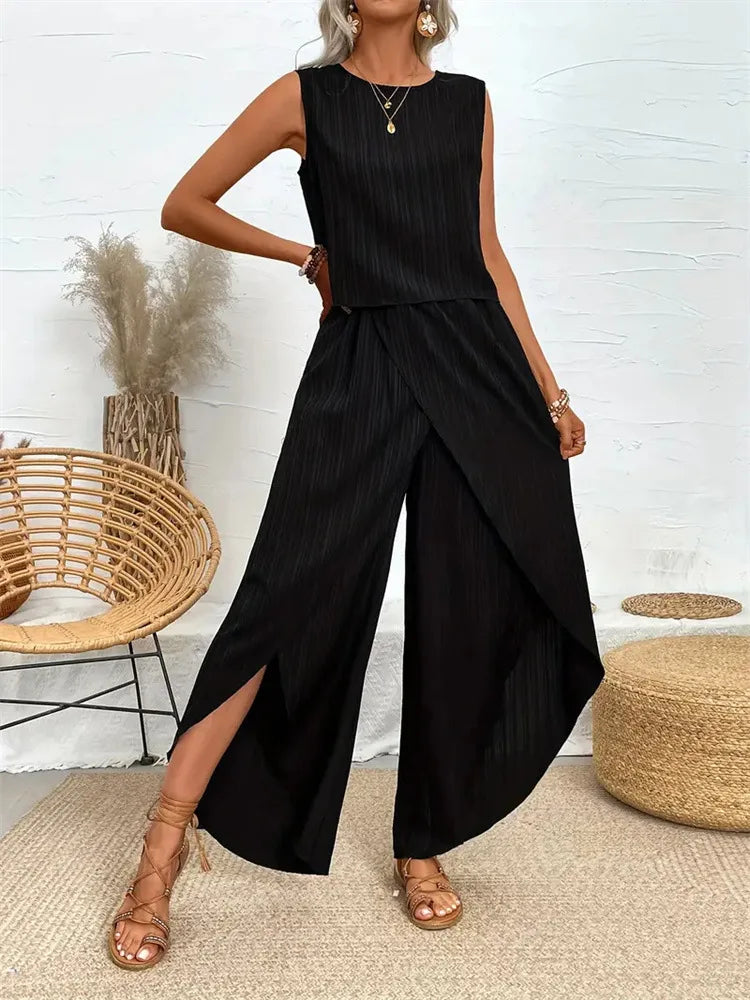 Elegant blouse and extras