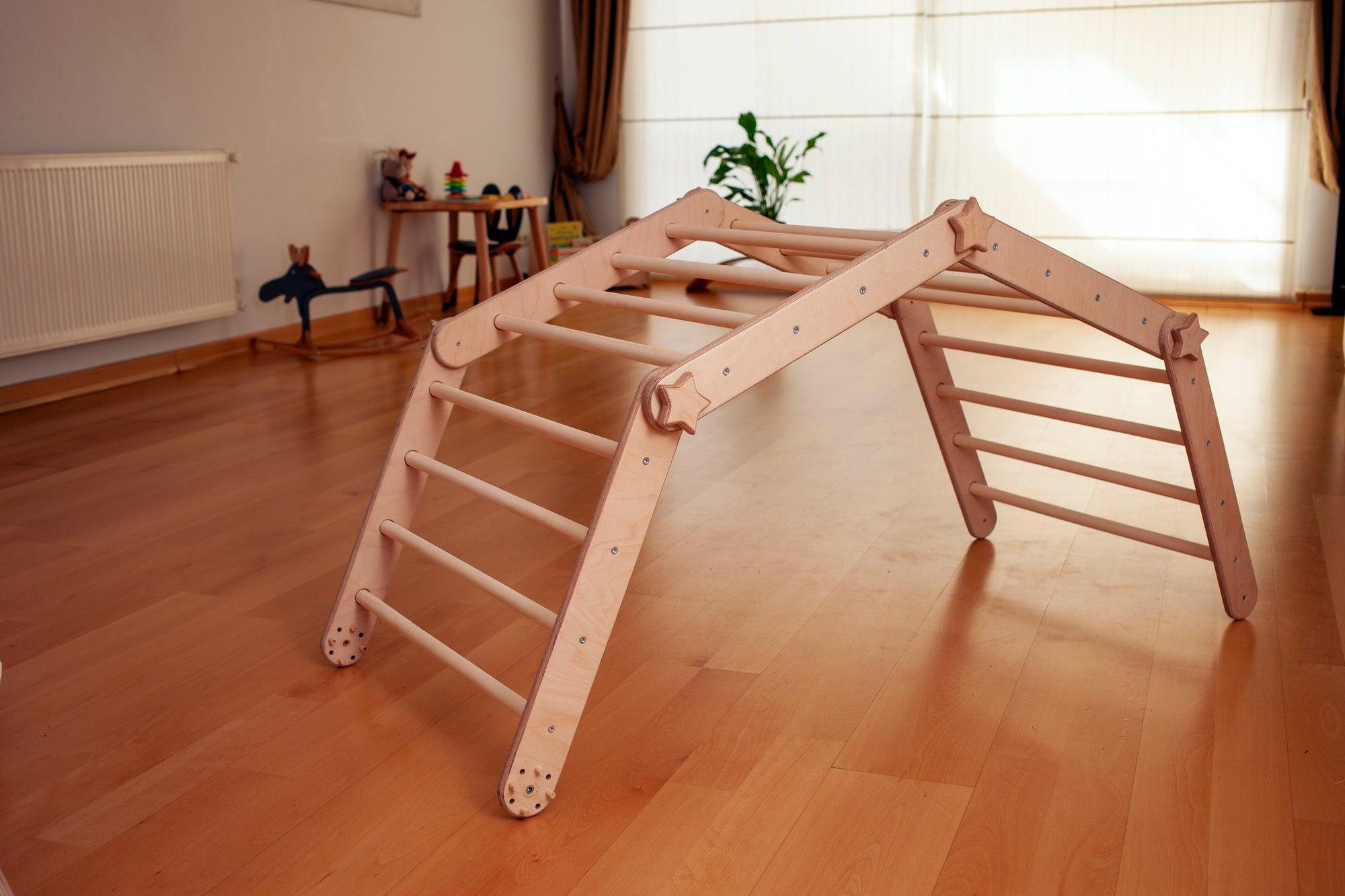 Transformable Climbing Cube with Ramp