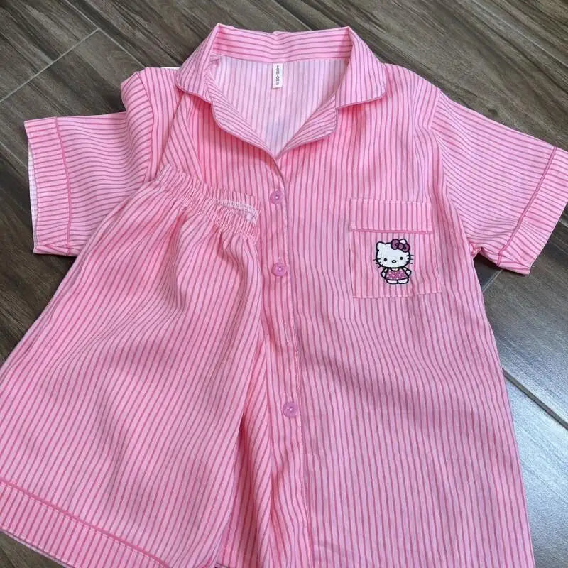 Hello Kitty Short-Sleeved Embroidered Popular Cartoon Pajamas for Women In Summer Sweet Loose Comfortable Breathable Home Wear