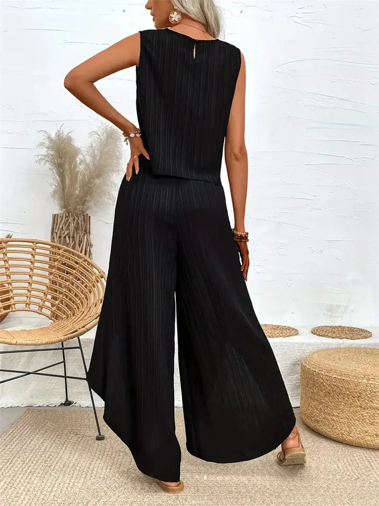 Elegant blouse and extras