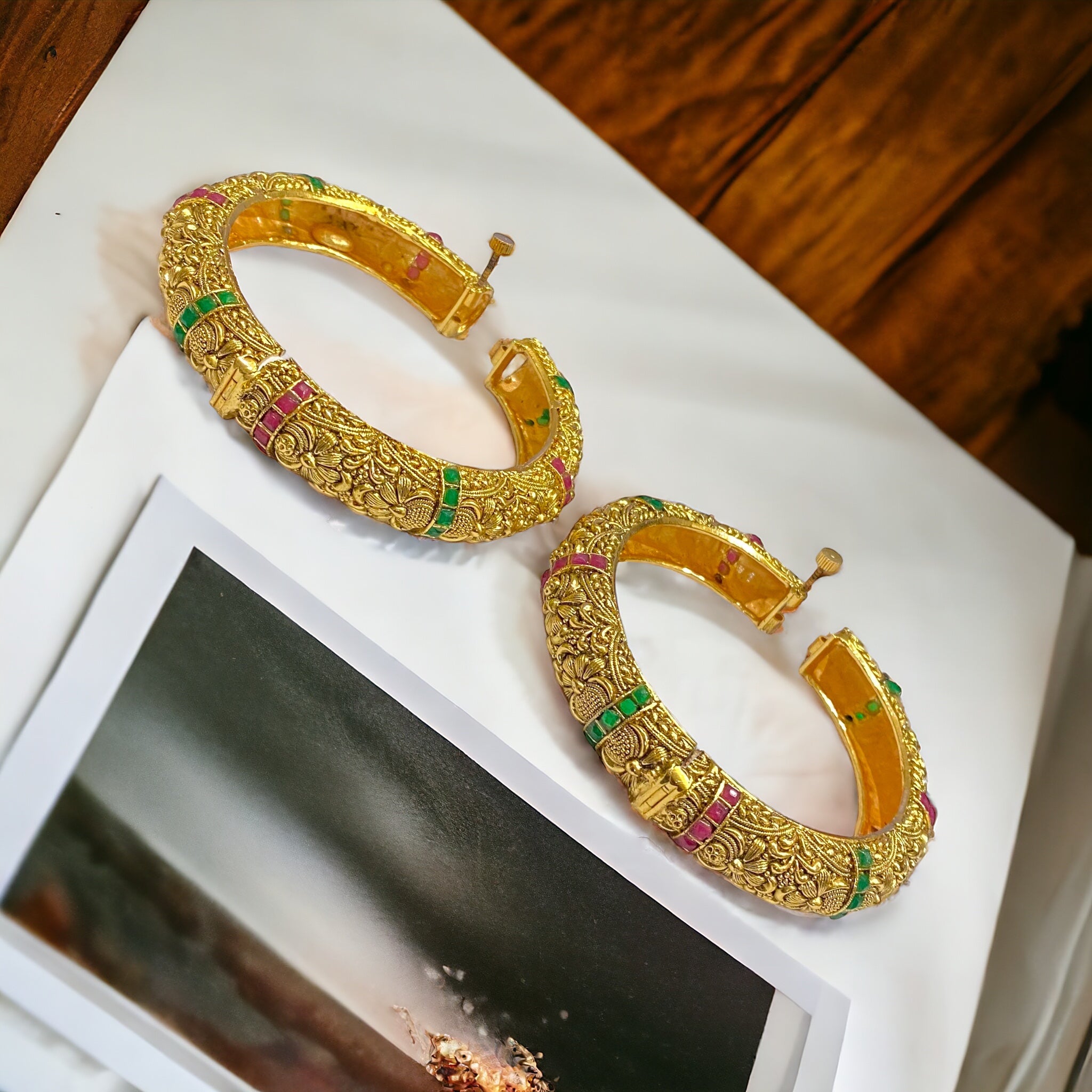 Elegant Gold-Plated Traditional Bangles