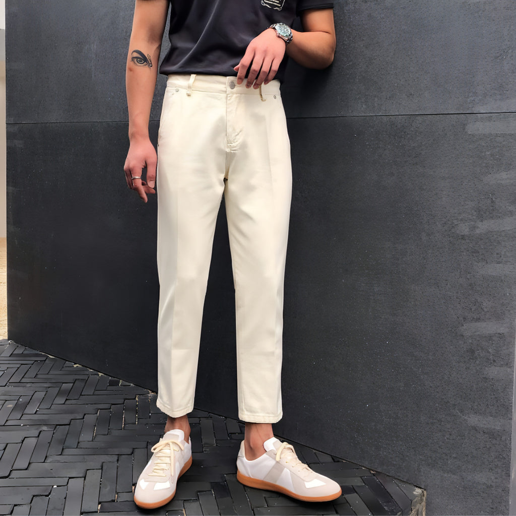 StudioFlex™ – Minimalist Men’s Casual Jeans