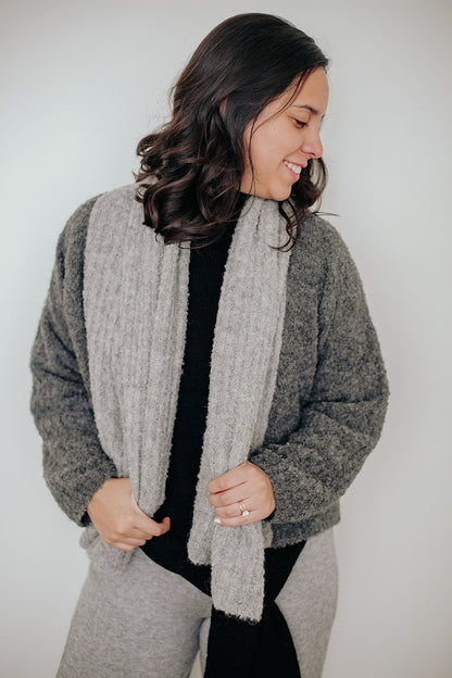 Elegant blouse and extras
