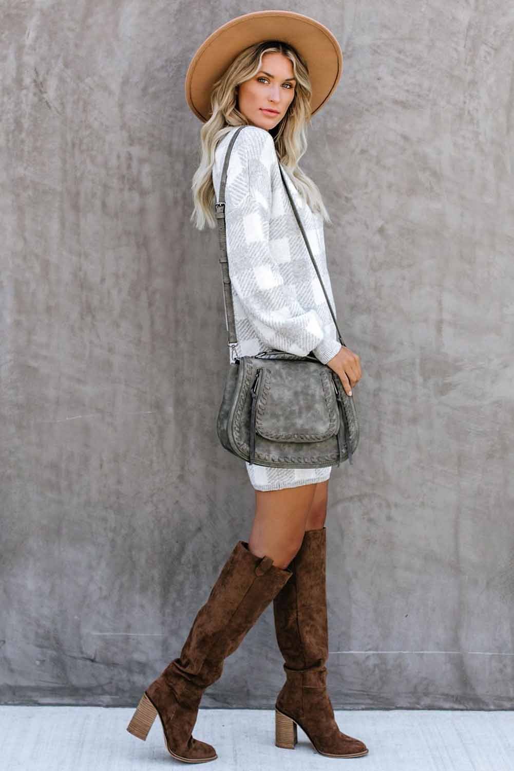Elegant blouse and extras