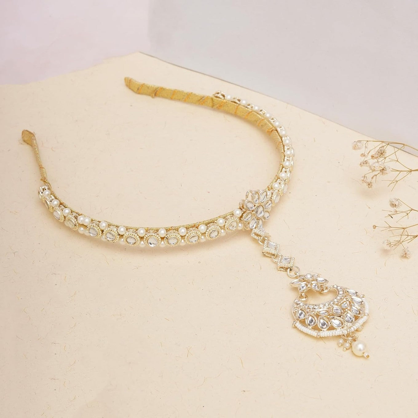 Kundan Hairband with Mang Tika