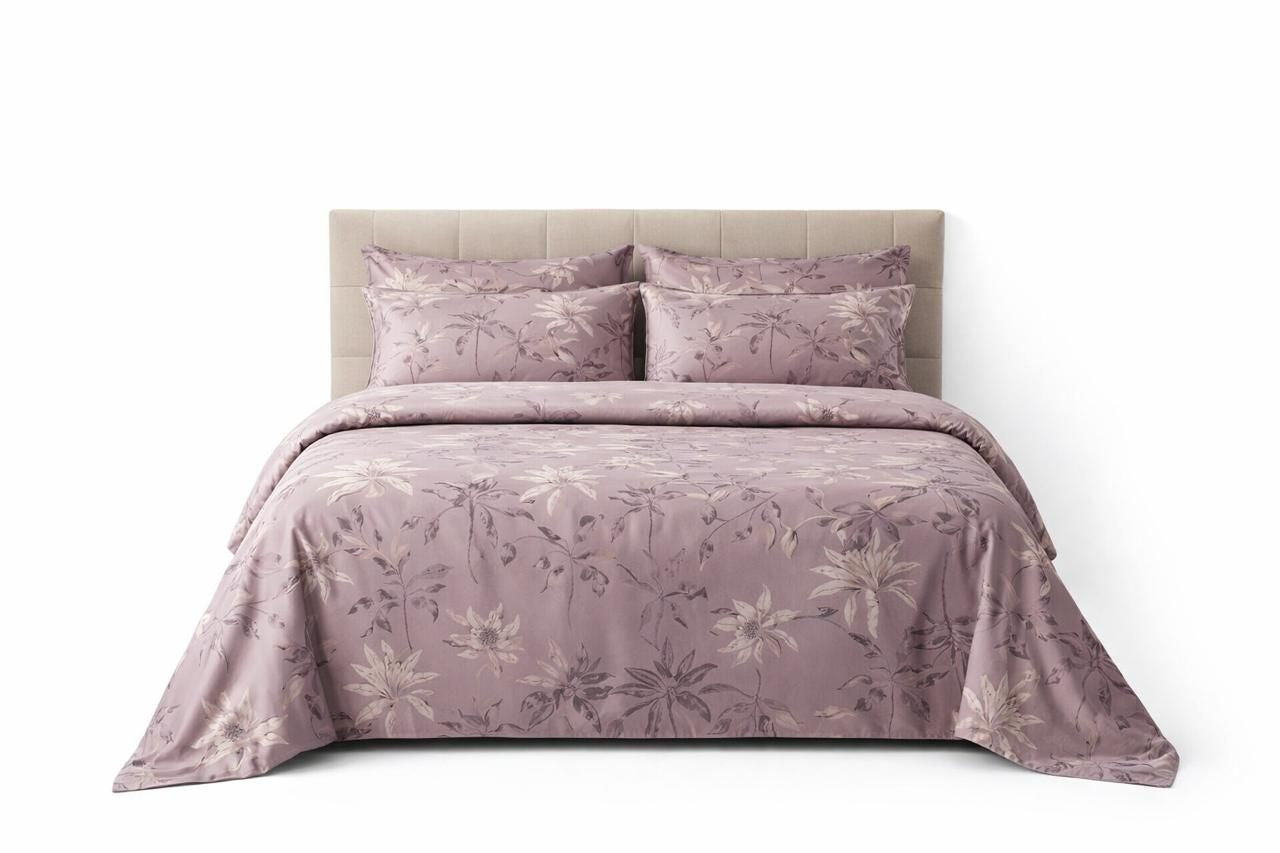 Soft Floral Mauve Bedding Set